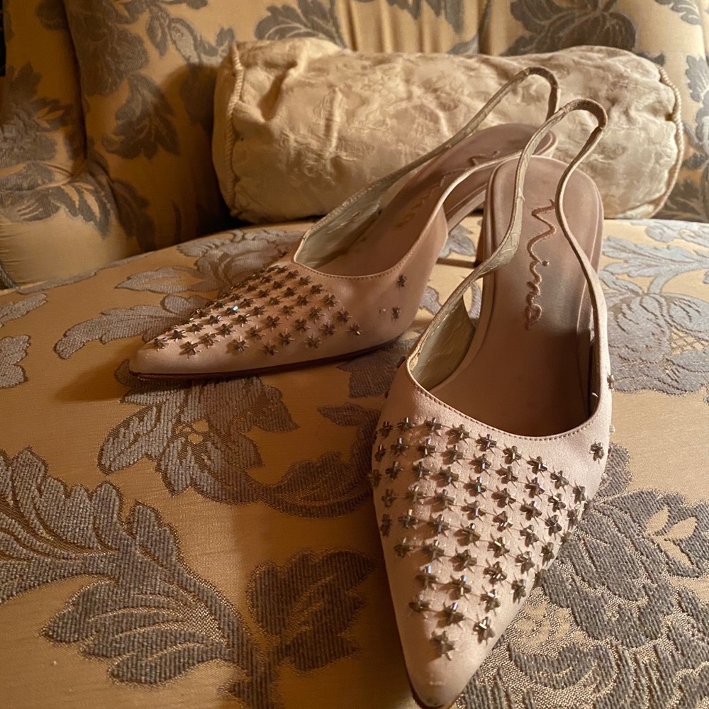 Women’s Nina sling back heels